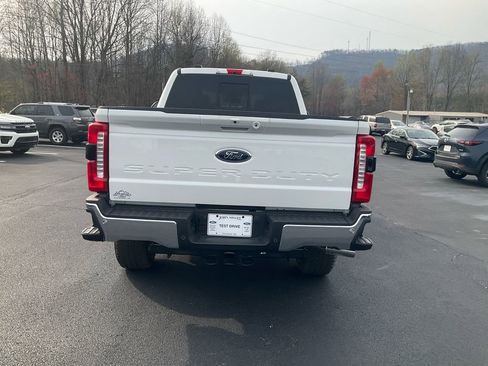New 2026 Ford F250 Lariat w/ Chrome Package image 6