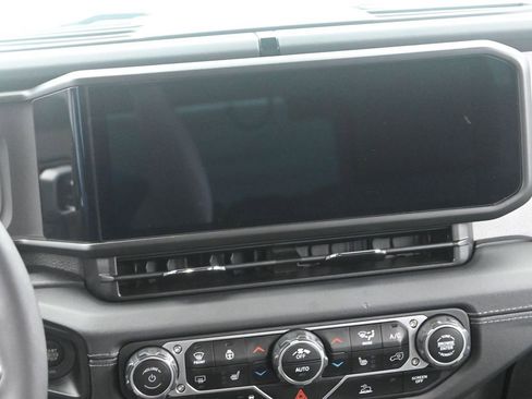 Used 2024 Jeep Wrangler Sahara AWD/4WD image 26