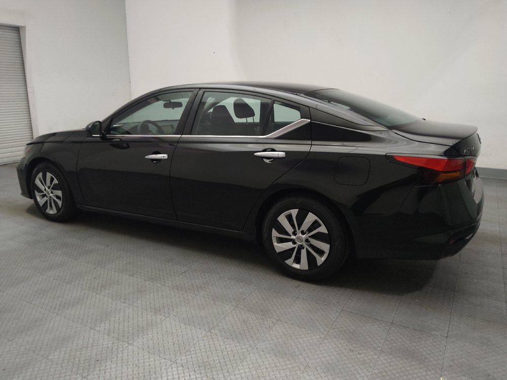 Used 2023 Nissan Altima 2.5 S FWD image 3