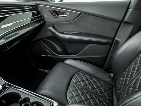 Used 2021 Audi SQ8 Prestige w/ Prestige Package AWD/4WD image 32