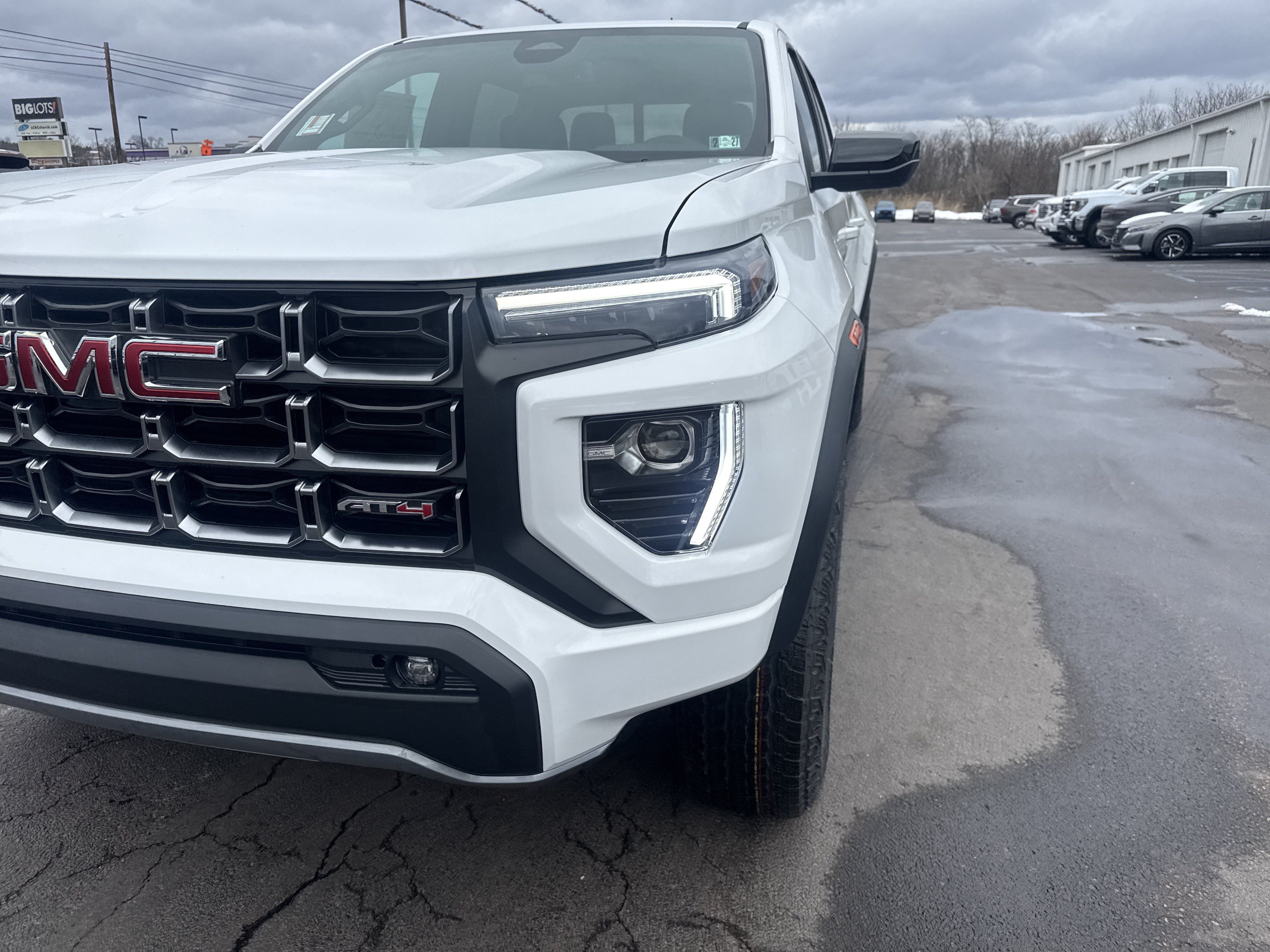 New 2026 GMC Canyon AT4 AWD/4WD image 10
