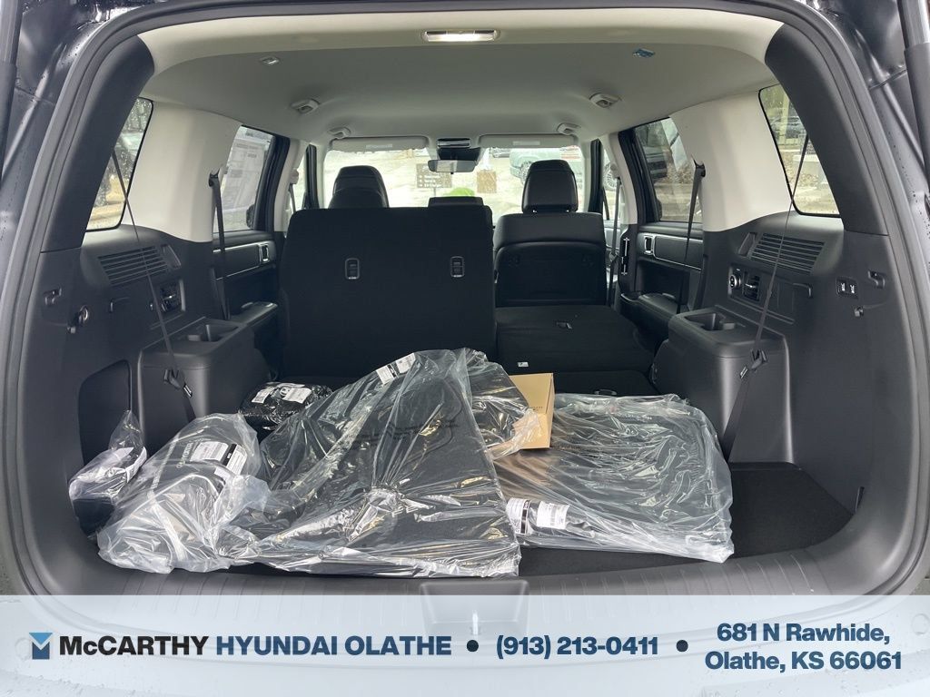 Used 2026 Hyundai Santa Fe SEL AWD/4WD image 19