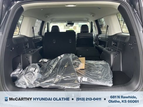 Used 2026 Hyundai Santa Fe SEL AWD/4WD image 19