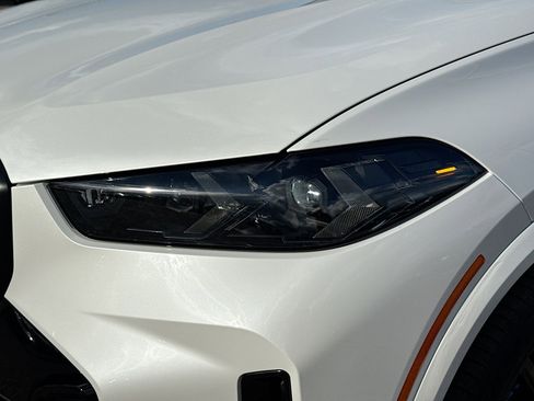 New 2026 BMW X5 sDrive40i w/ M Sport Package image 9