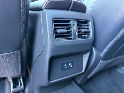 Certified 2023 Nissan Rogue Platinum image 24