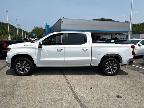 Certified 2025 Chevrolet Silverado 1500 LT AWD/4WD image 2