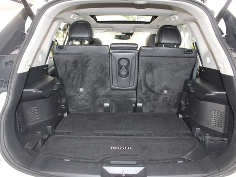 Used 2017 Nissan Rogue SL w/ SL Premium Package AWD/4WD image 57