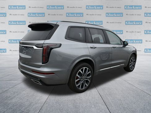Used 2024 Cadillac XT6 Sport image 12