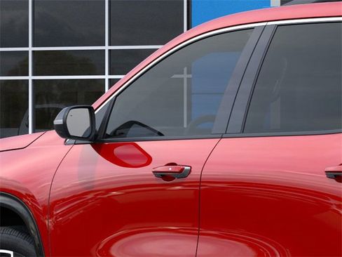 New 2026 Chevrolet Traverse High Country image 12