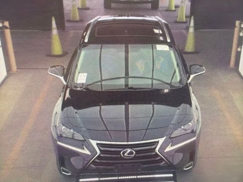 Used 2016 Lexus NX 200t FWD w/ Premium Package image 10