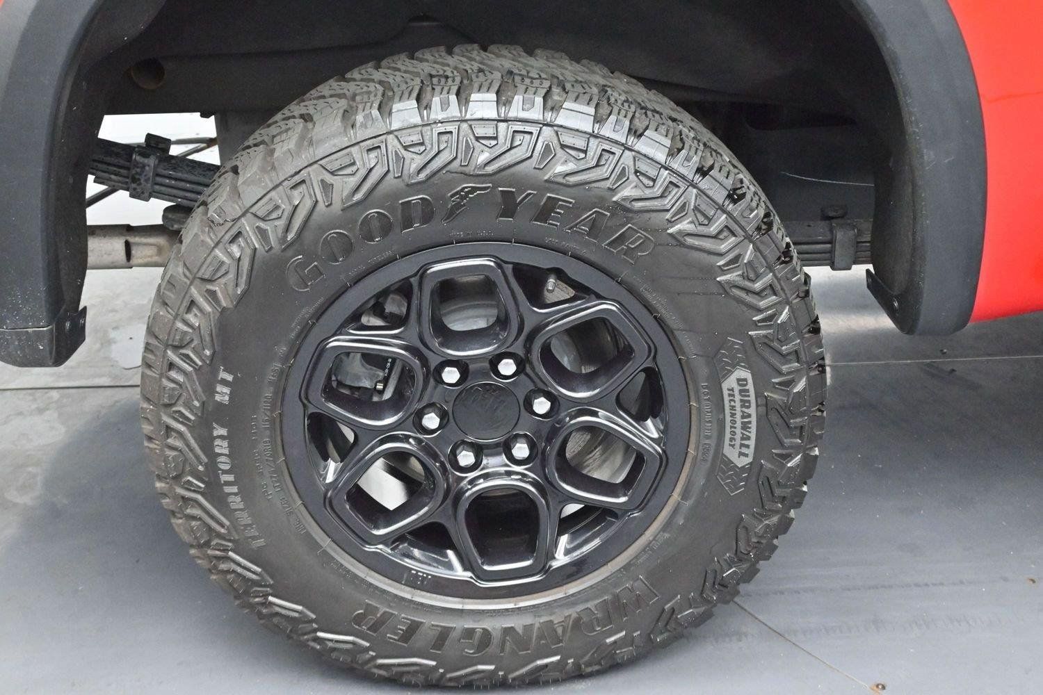 Used 2024 Chevrolet Silverado 1500 ZR2 w/ ZR2 Bison Edition AWD/4WD image 35