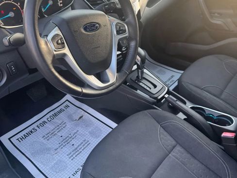 Used 2016 Ford Fiesta SE w/ Equipment Group 201A FWD image 10