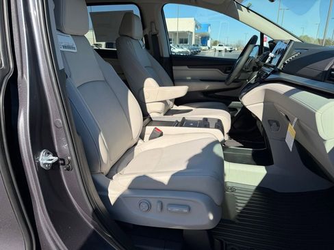 New 2026 Honda Odyssey EX-L image 21
