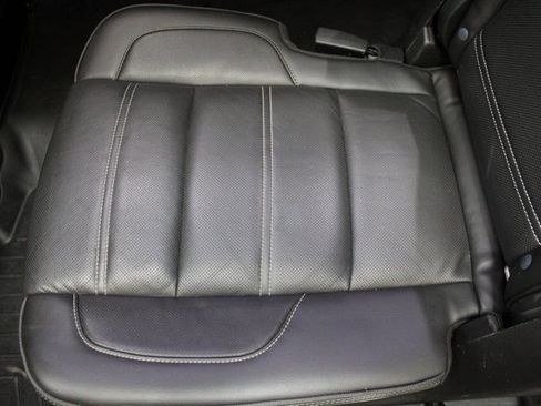 Used 2020 GMC Yukon XL Denali image 21