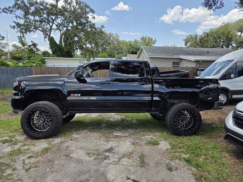 Used 2018 Chevrolet Silverado 1500 LTZ Z71 w/ LTZ Plus Package AWD/4WD image 3