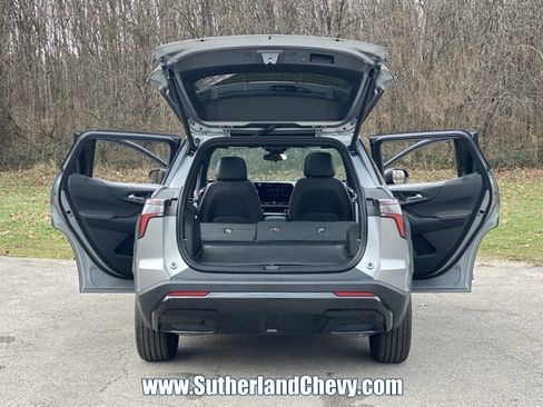 New 2026 Chevrolet Equinox RS w/ LPO, Floor Liner Package image 43