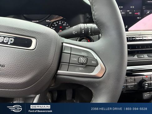 Used 2025 Jeep Compass Latitude w/ Altitude Special Edition AWD/4WD image 19