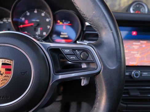 Used 2020 Porsche Macan AWD/4WD image 17