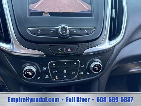 Used 2024 Chevrolet Equinox LT AWD/4WD image 26