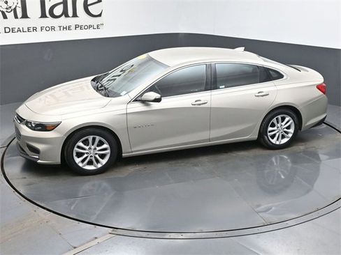Used 2016 Chevrolet Malibu LT image 55