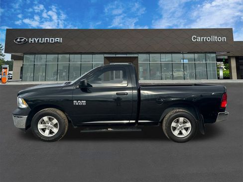 Used 2017 RAM 1500 Tradesman w/ Chrome Appearance Group image 8