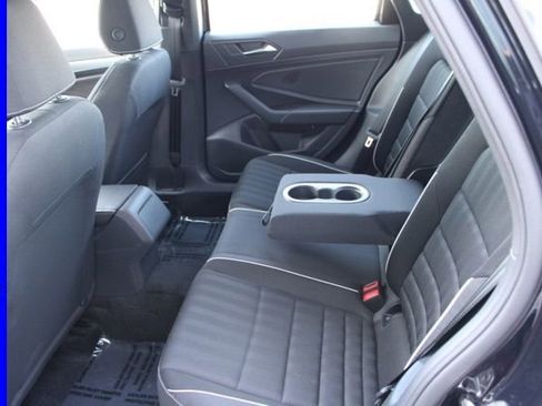 Used 2024 Volkswagen Jetta Sport FWD image 22