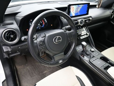 Used 2021 Lexus IS 350 F Sport w/ Navigation Package RWD image 15