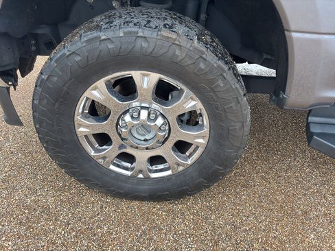 Used 2022 Ford F250 Lariat w/ Chrome Package AWD/4WD image 8
