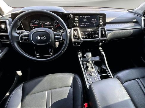 Used 2021 Kia Sorento S image 8