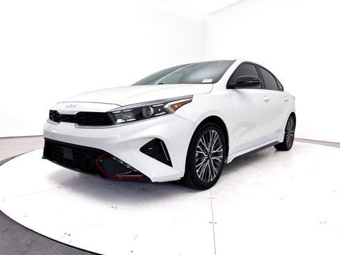 Certified 2024 Kia Forte GT-Line w/ GT-Line Premium Package FWD image 17