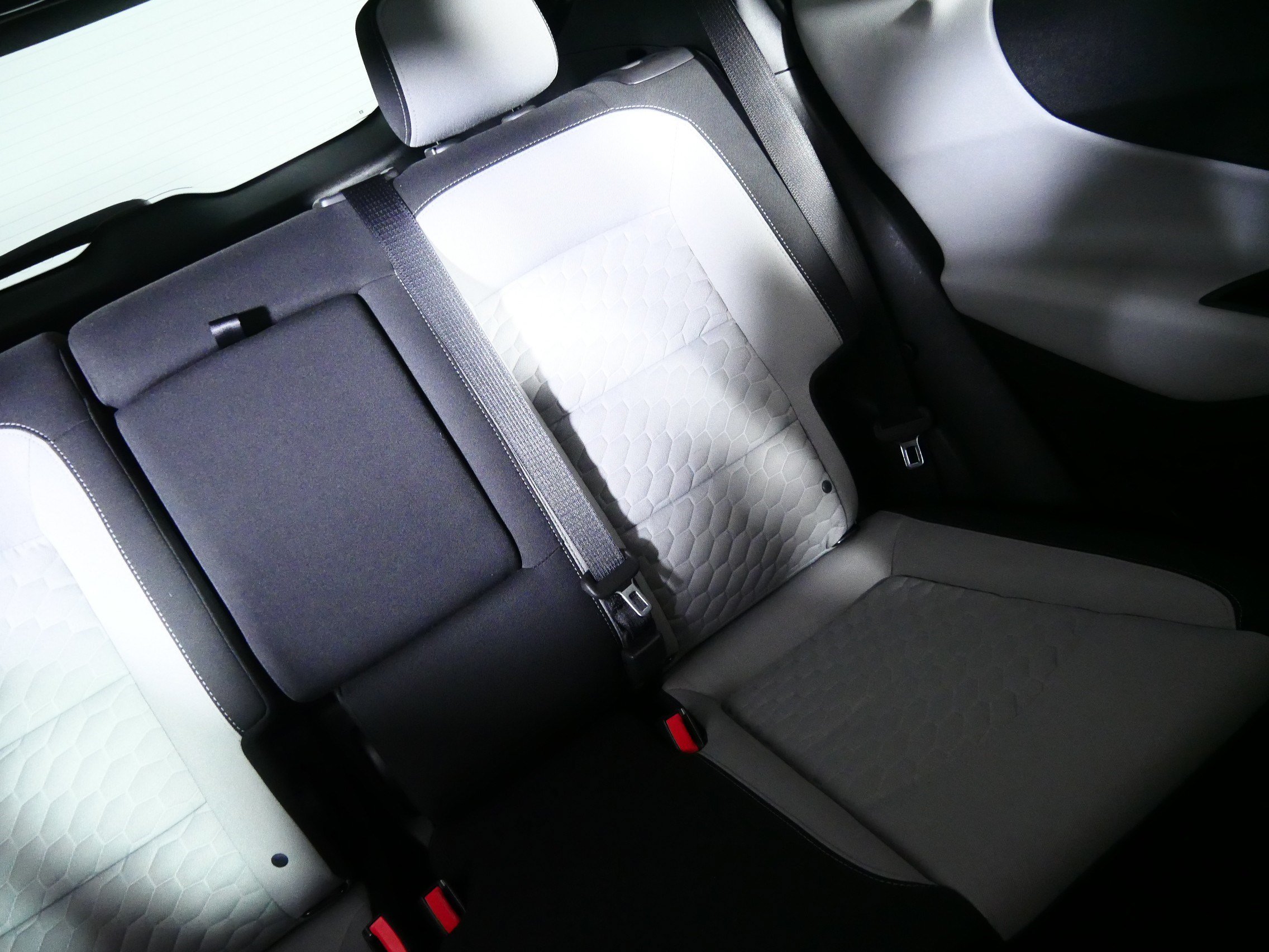 Used 2018 Chevrolet Equinox LT w/ LPO, Floor Liner Package AWD/4WD image 14