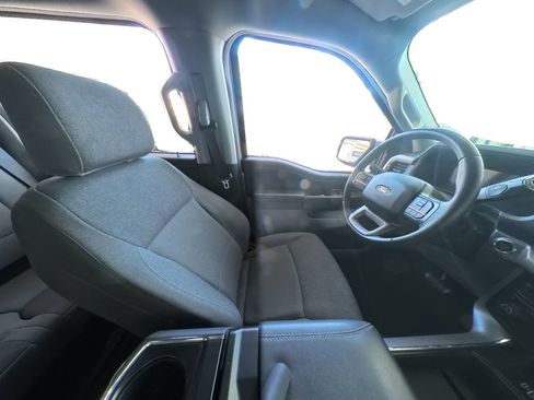 Used 2024 Ford F150 XLT w/ Equipment Group 302A MID image 31