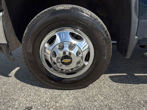 Used 2021 Chevrolet Silverado 3500 LT w/ All Star Edition image 23