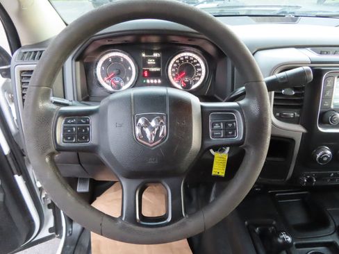 Used 2016 RAM 5500 Tradesman image 25