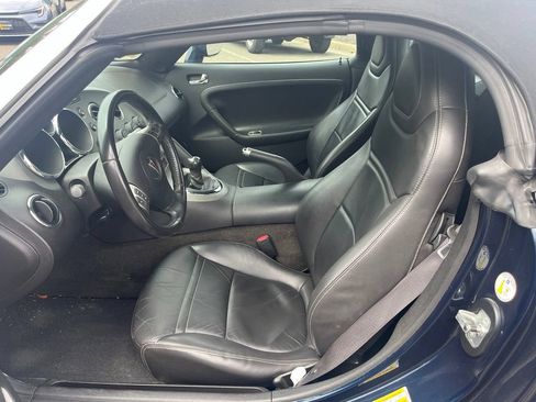 Used 2006 Pontiac Solstice Convertible w/ Premium Package RWD image 13