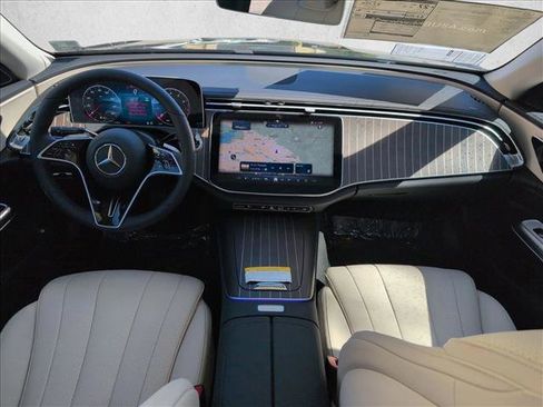 New 2025 Mercedes-Benz E 350 4MATIC Sedan image 15