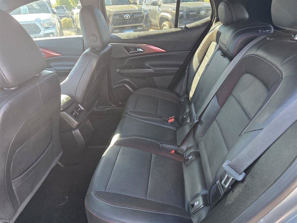 Used 2024 Chevrolet Equinox EV RS FWD image 10