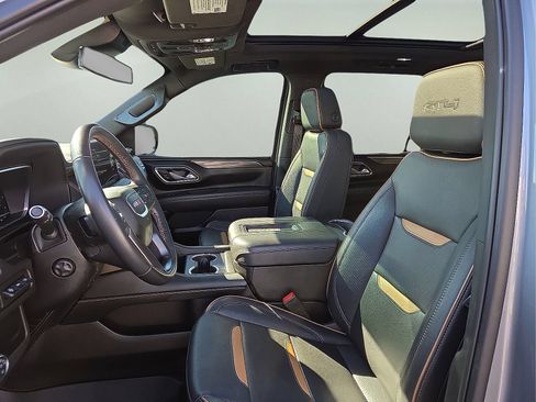 Used 2023 GMC Yukon AT4 w/ AT4 Premium Package AWD/4WD image 25
