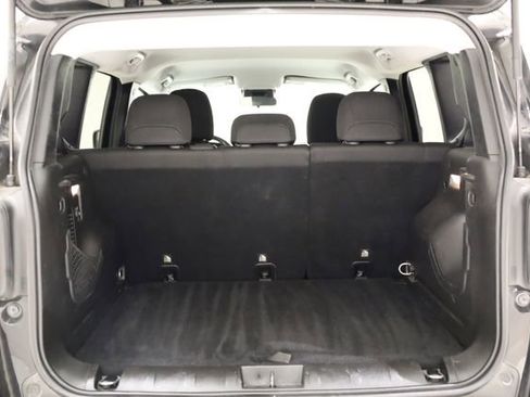 Used 2017 Jeep Renegade Latitude image 29