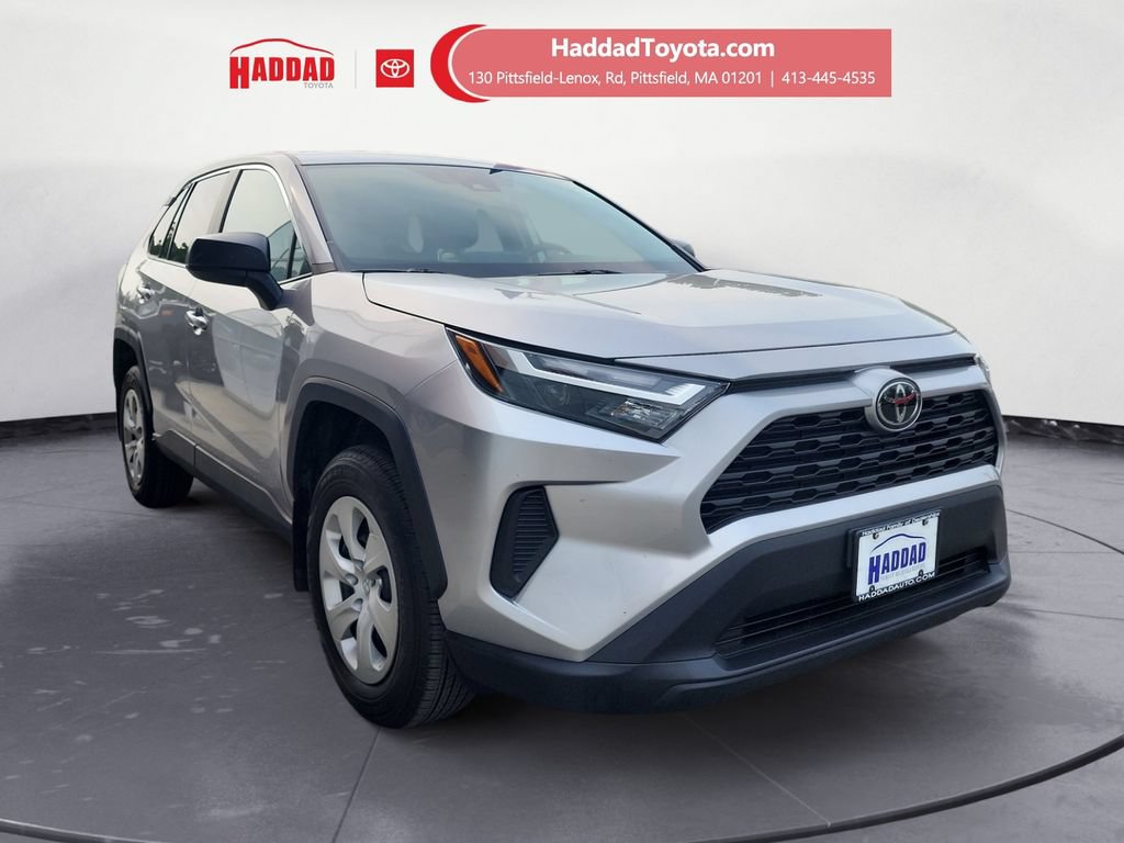 Certified 2023 Toyota RAV4 LE AWD/4WD image 8