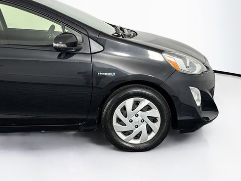 Used 2015 Toyota Prius C One FWD image 38