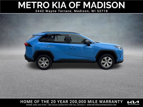 Used 2021 Toyota RAV4 LE AWD/4WD image 7