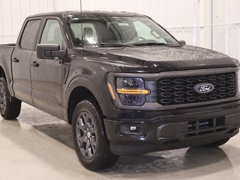 New 2026 Ford F150 STX w/ Equipment Group 200A AWD/4WD image 3
