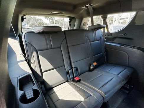 Used 2022 Chevrolet Suburban RST w/ Luxury Package image 24