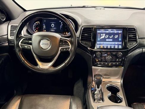 Used 2021 Jeep Grand Cherokee Limited w/ Luxury Group II image 12