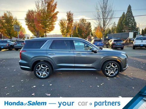 Used 2023 Hyundai Palisade SEL image 22