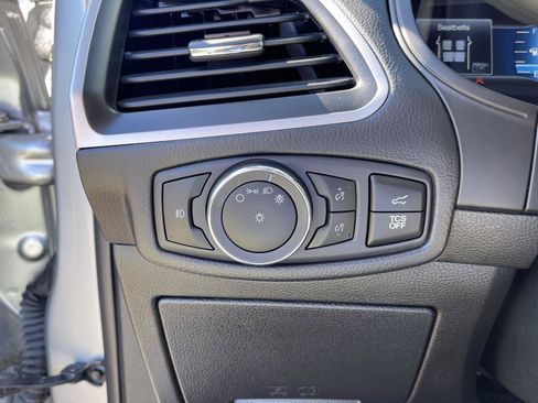 Used 2023 Ford Edge SEL w/ Convenience Package AWD/4WD image 17