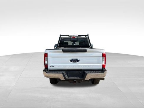Used 2018 Ford F250 XL w/ Power Equipment Group AWD/4WD image 4