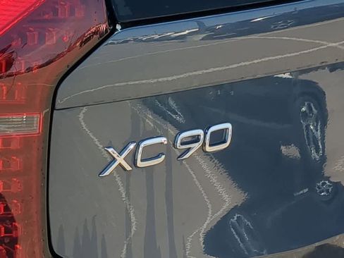 New 2026 Volvo XC90 B6 Ultra w/ Protection Package Premier AWD/4WD image 12