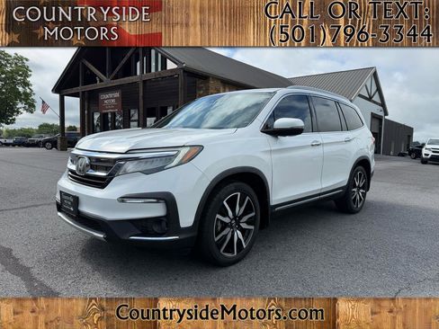 Used 2020 Honda Pilot Touring image 1